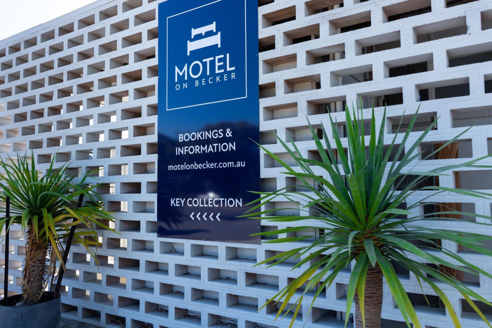 Motel On Becker Tintinara Exterior foto